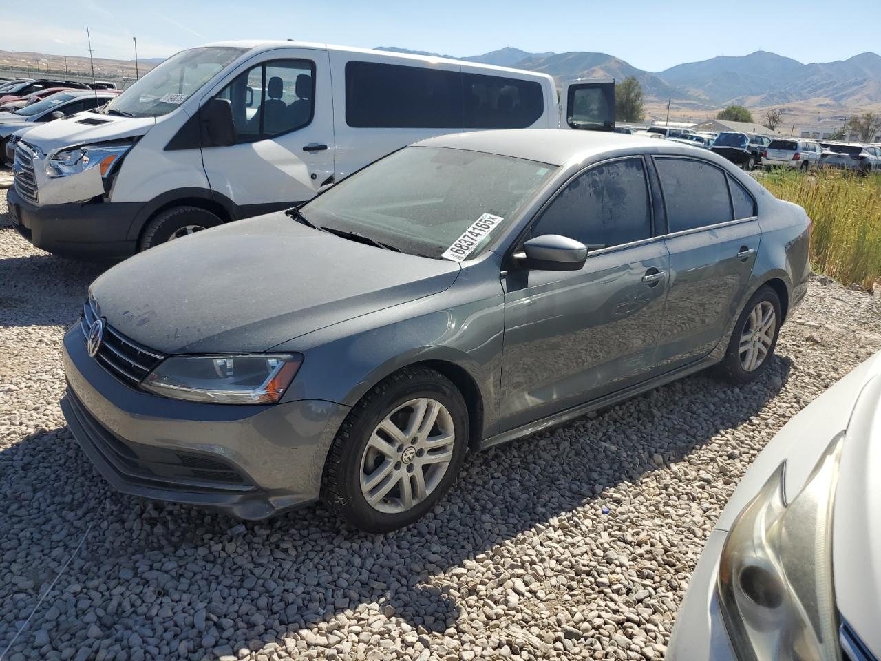 Volkswagen Jetta S Image 1