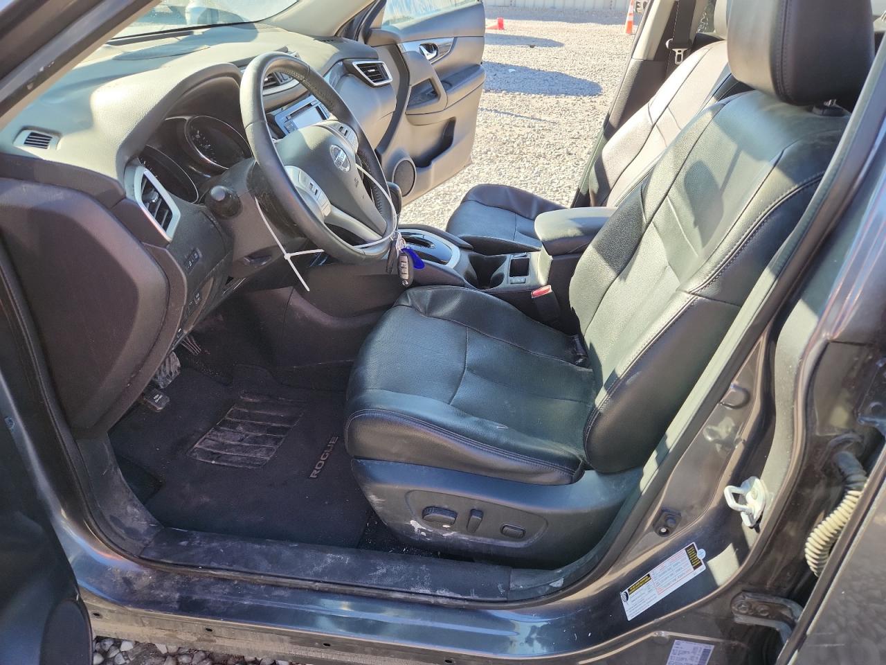 Nissan Rogue S Image 2