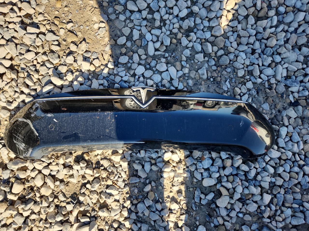 Tesla Model S Image 12