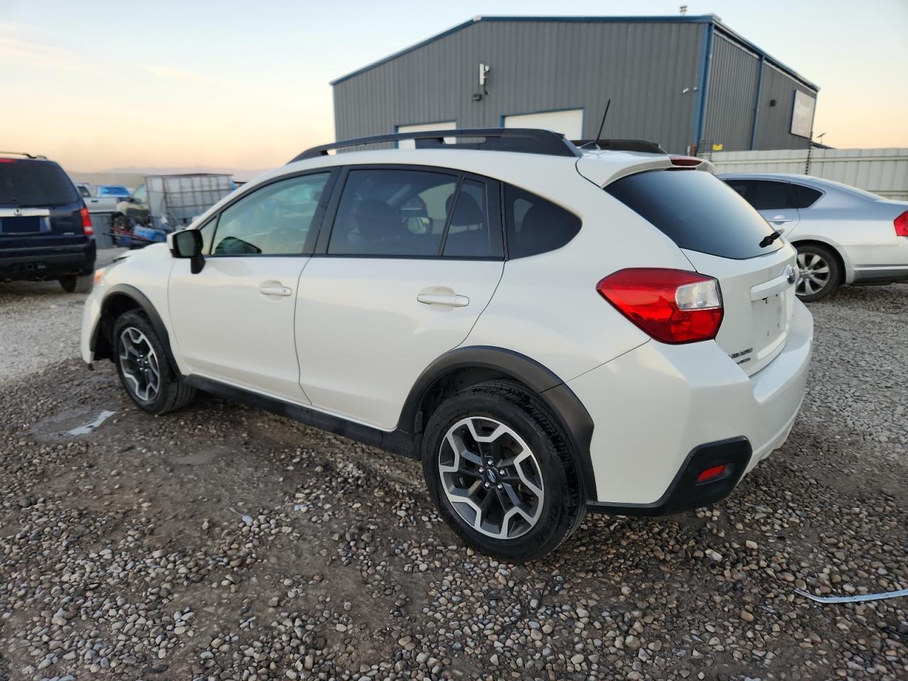 Subaru Crosstrek Premium Image 2