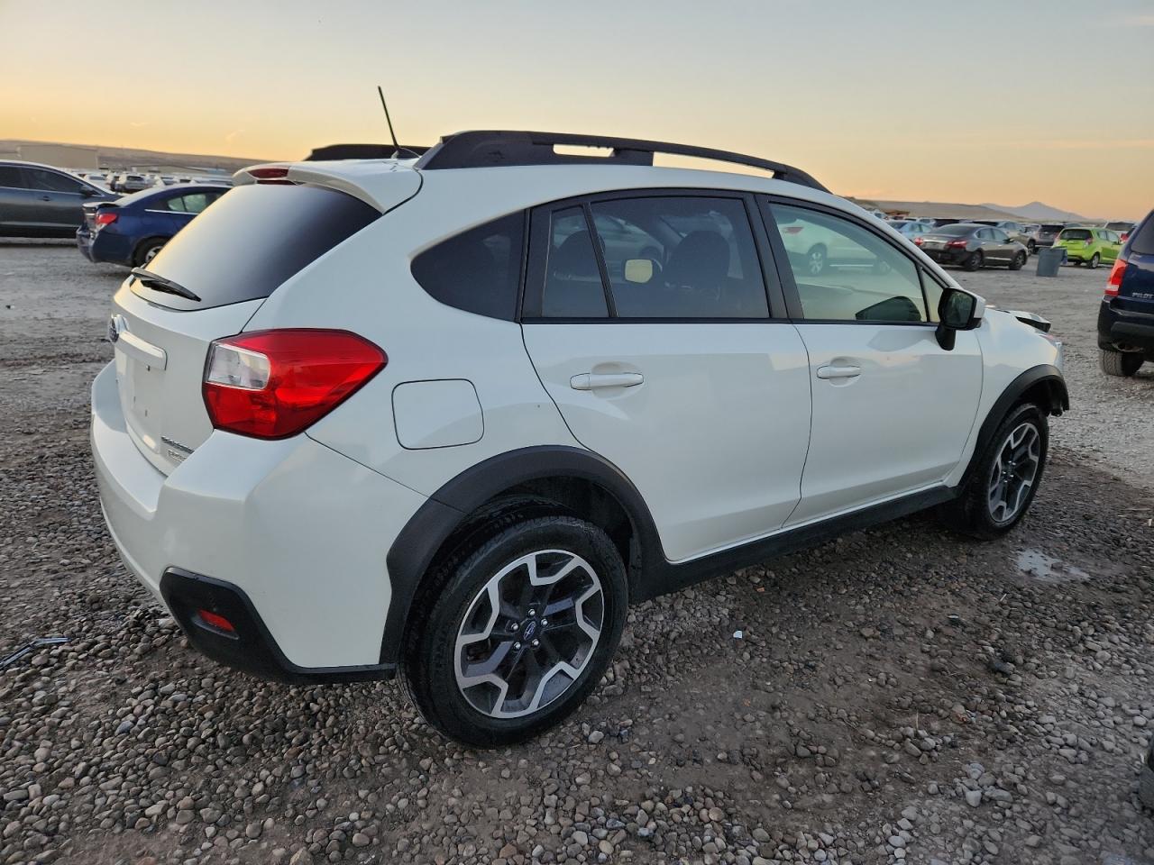Subaru Crosstrek Premium Image 3