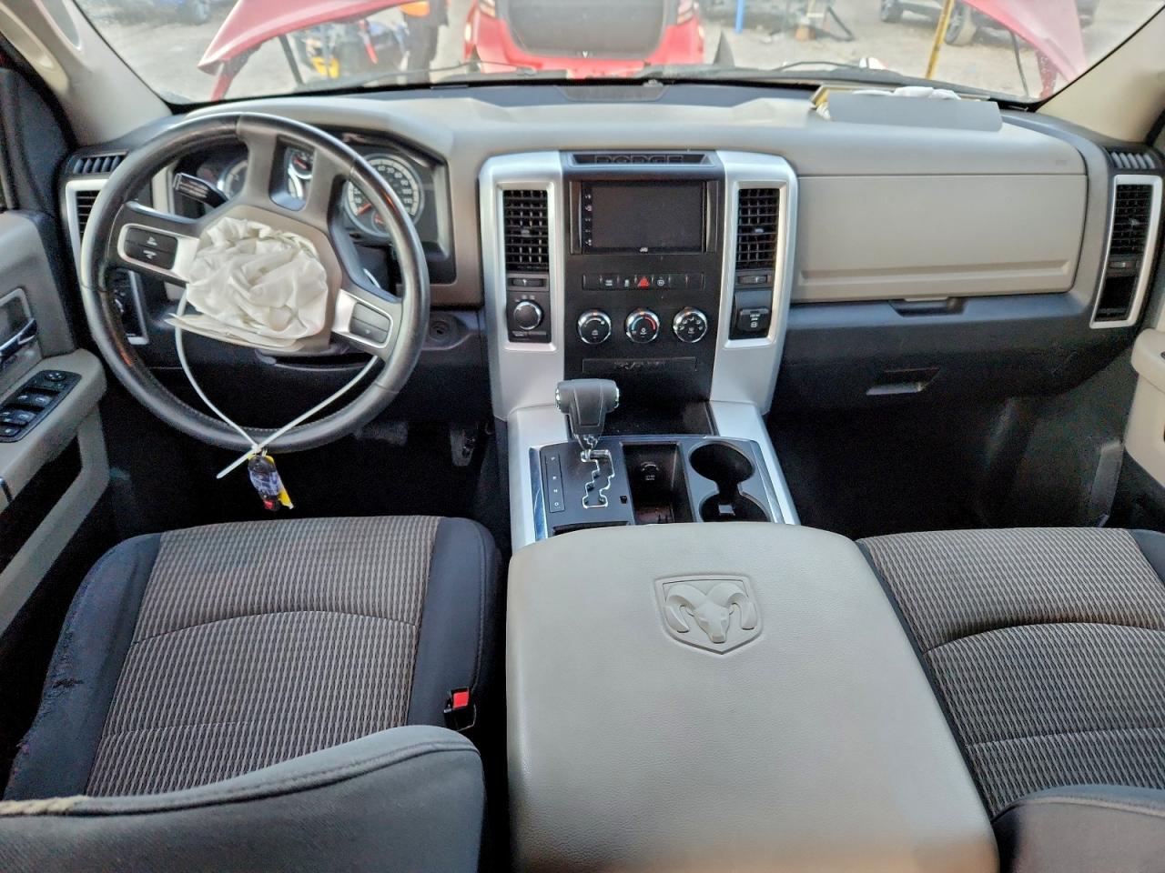 Dodge Ram 1500 Image 4