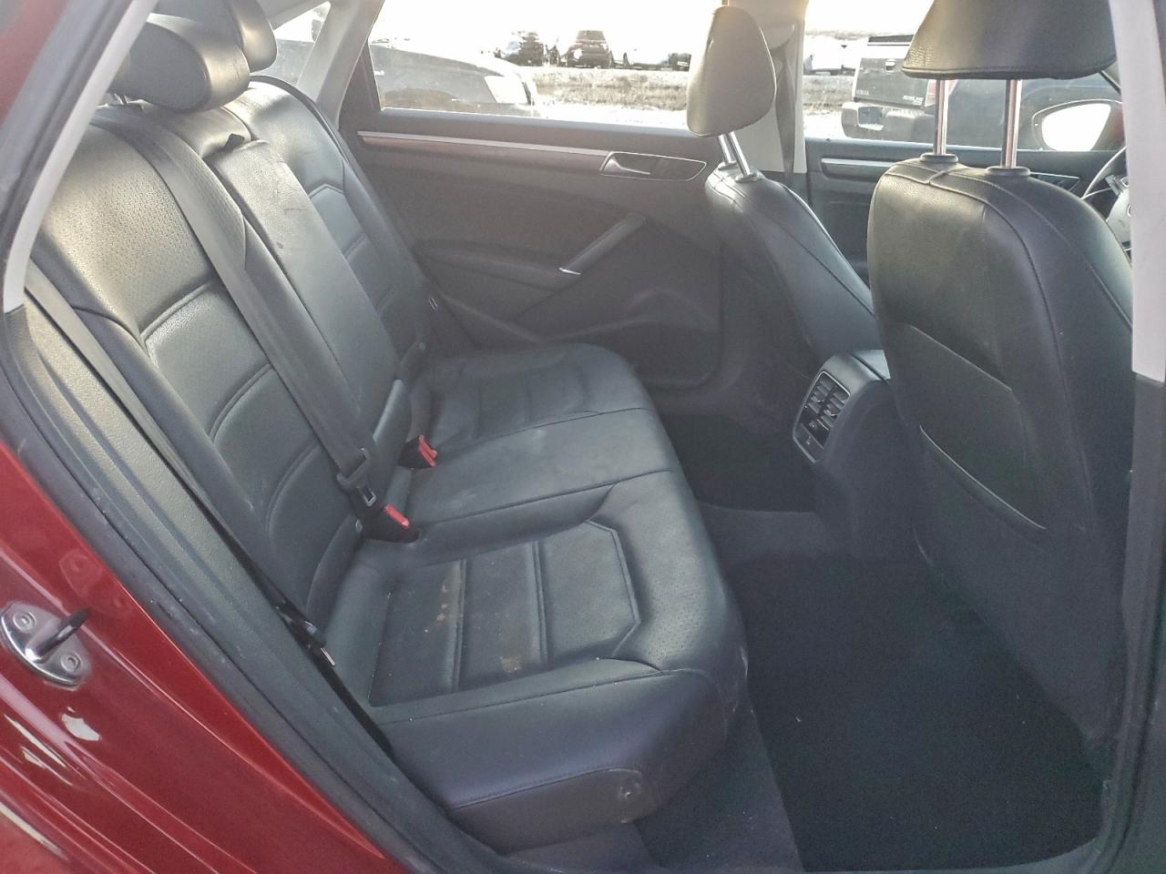 Volkswagen Passat Se Image 6