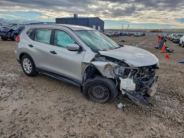 Nissan Rogue S Image 12