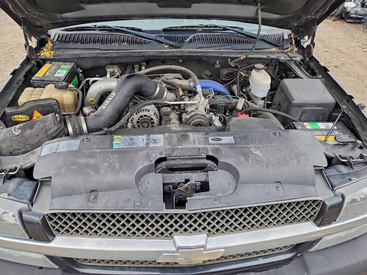 Chevrolet Silverado K2500 Heavy Duty Image 9