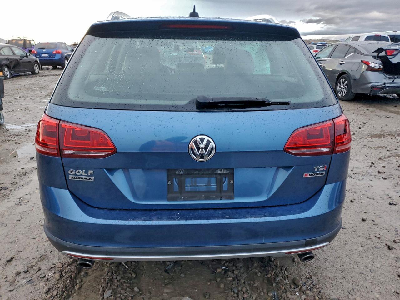 Volkswagen Golf S Image 8