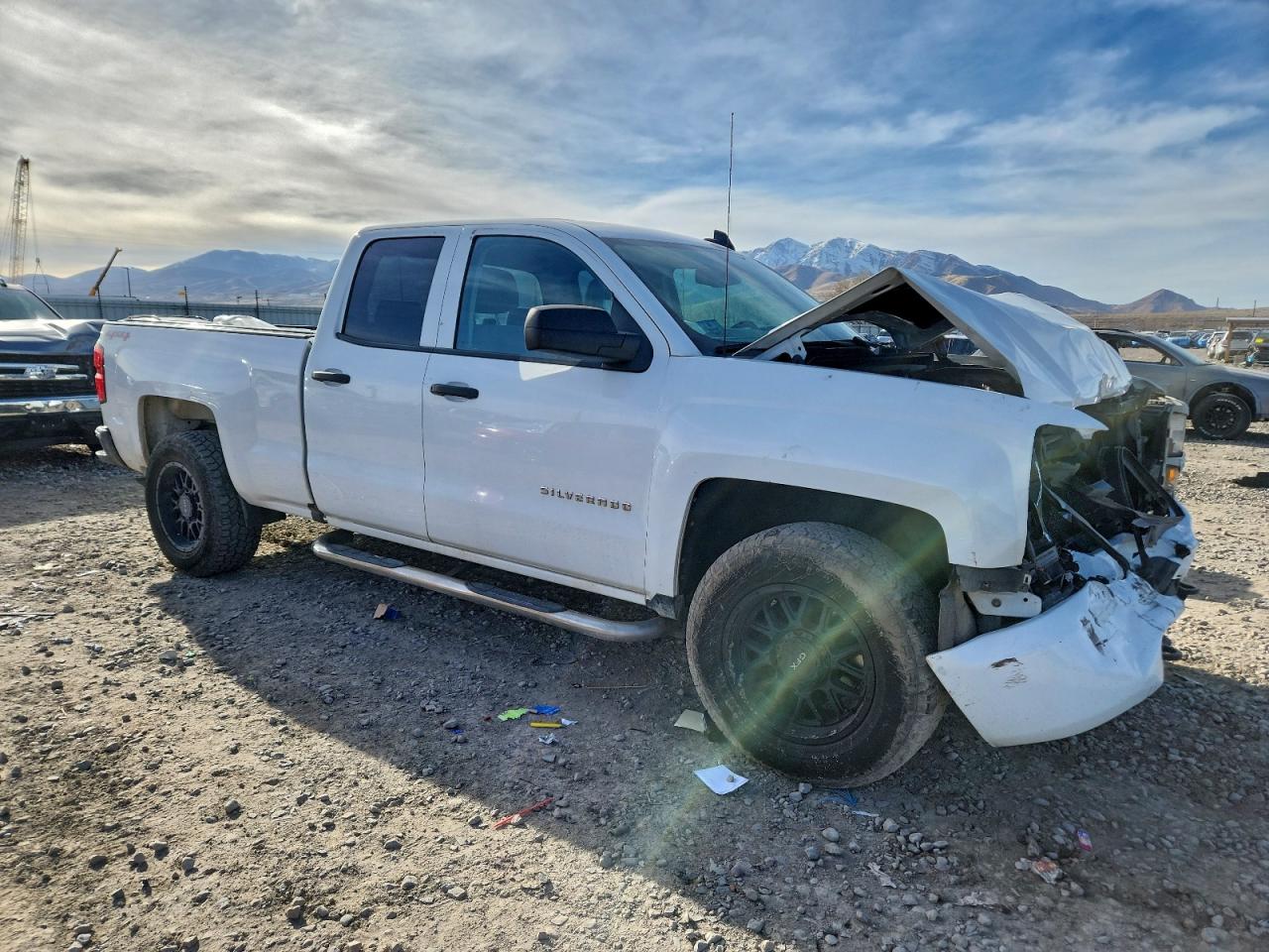 Chevrolet Silverado K1500 Custom Image 5