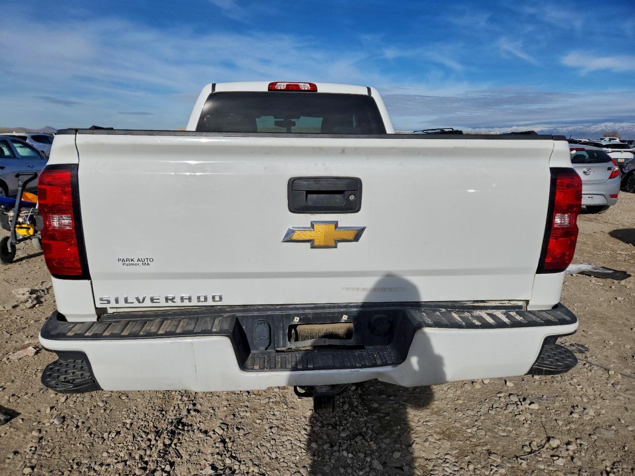 Chevrolet Silverado K1500 Custom Image 8