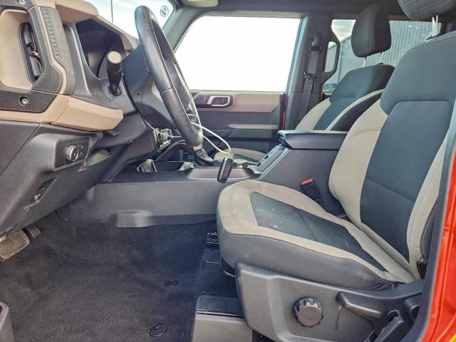 Ford Bronco Base Image 4