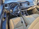 Toyota Highlander Xle Image 10