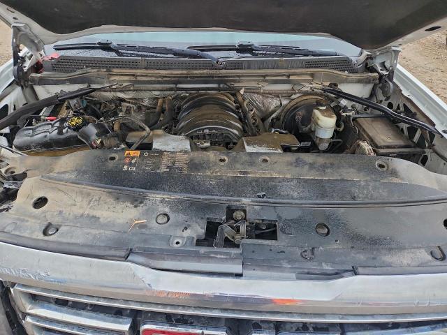 GMC Sierra C1500 Image 8