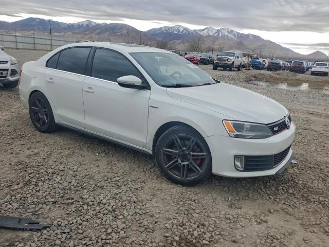 Volkswagen Jetta Gli Image 6