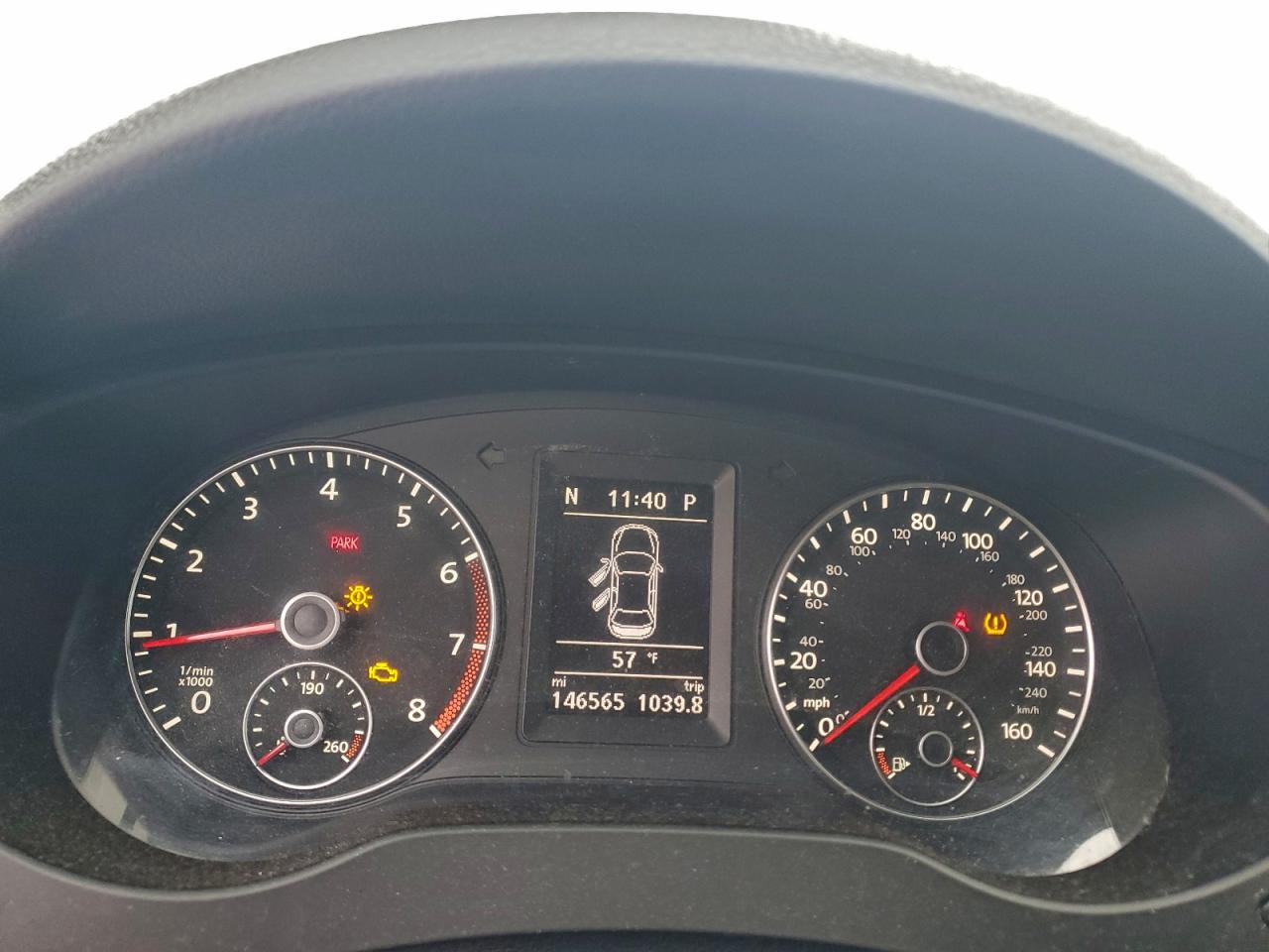 Volkswagen Jetta Gli Image 10