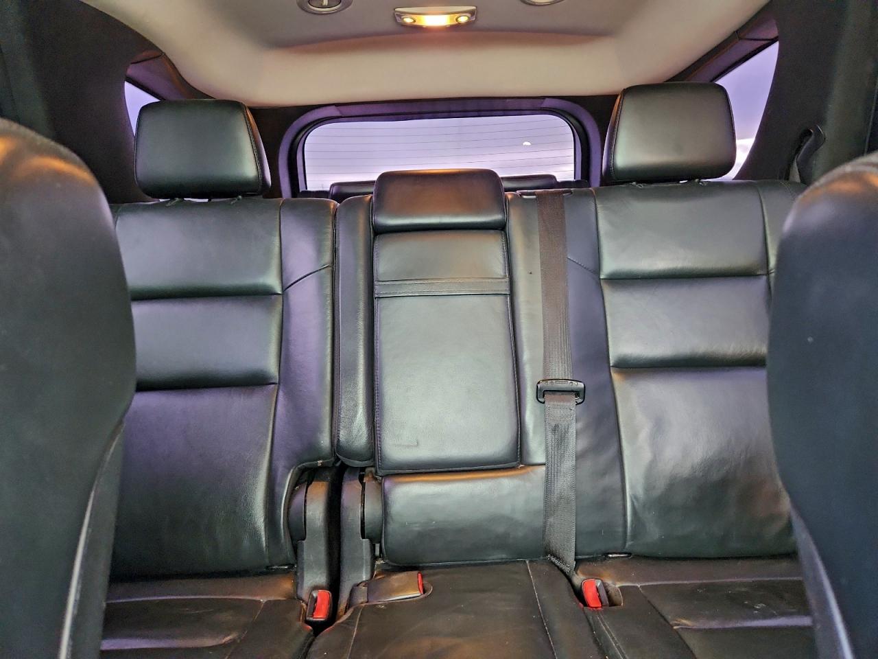 Dodge Durango Limited Image 8