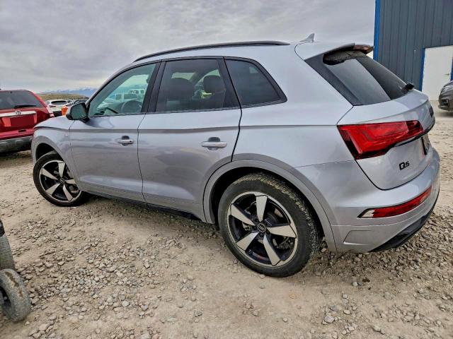 Audi Q5 Premium Plus 45 Image 4