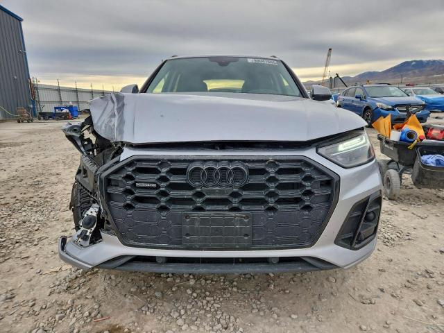 Audi Q5 Premium Plus 45 Image 6