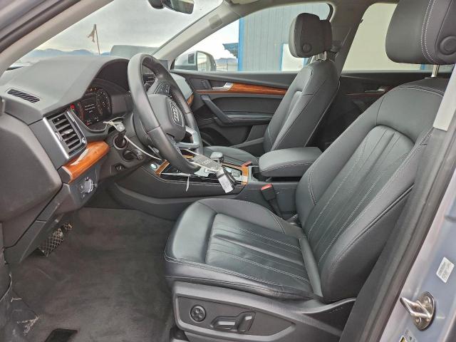 Audi Q5 Premium Plus 45 Image 3