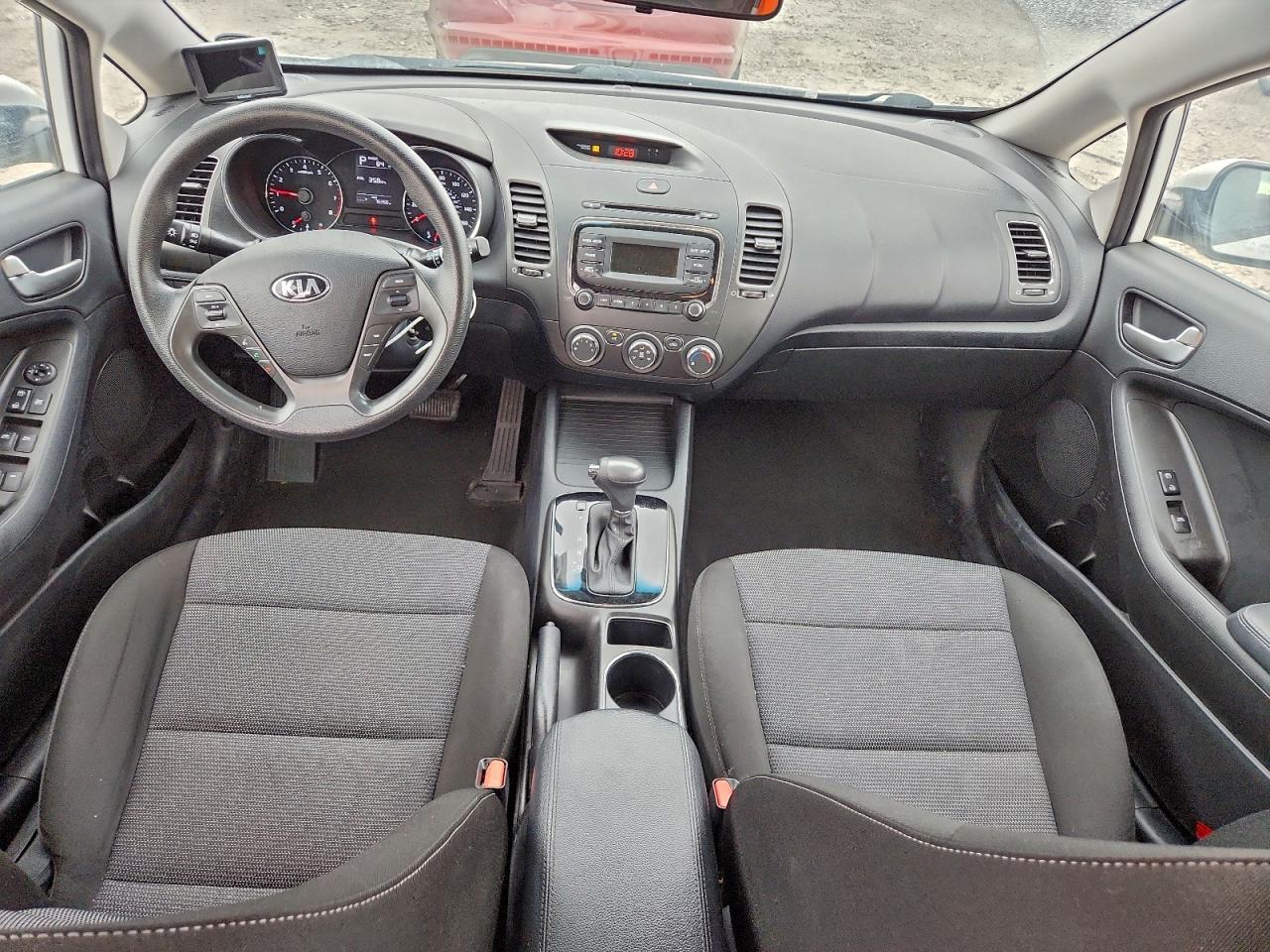 Kia Forte Lx Image 9