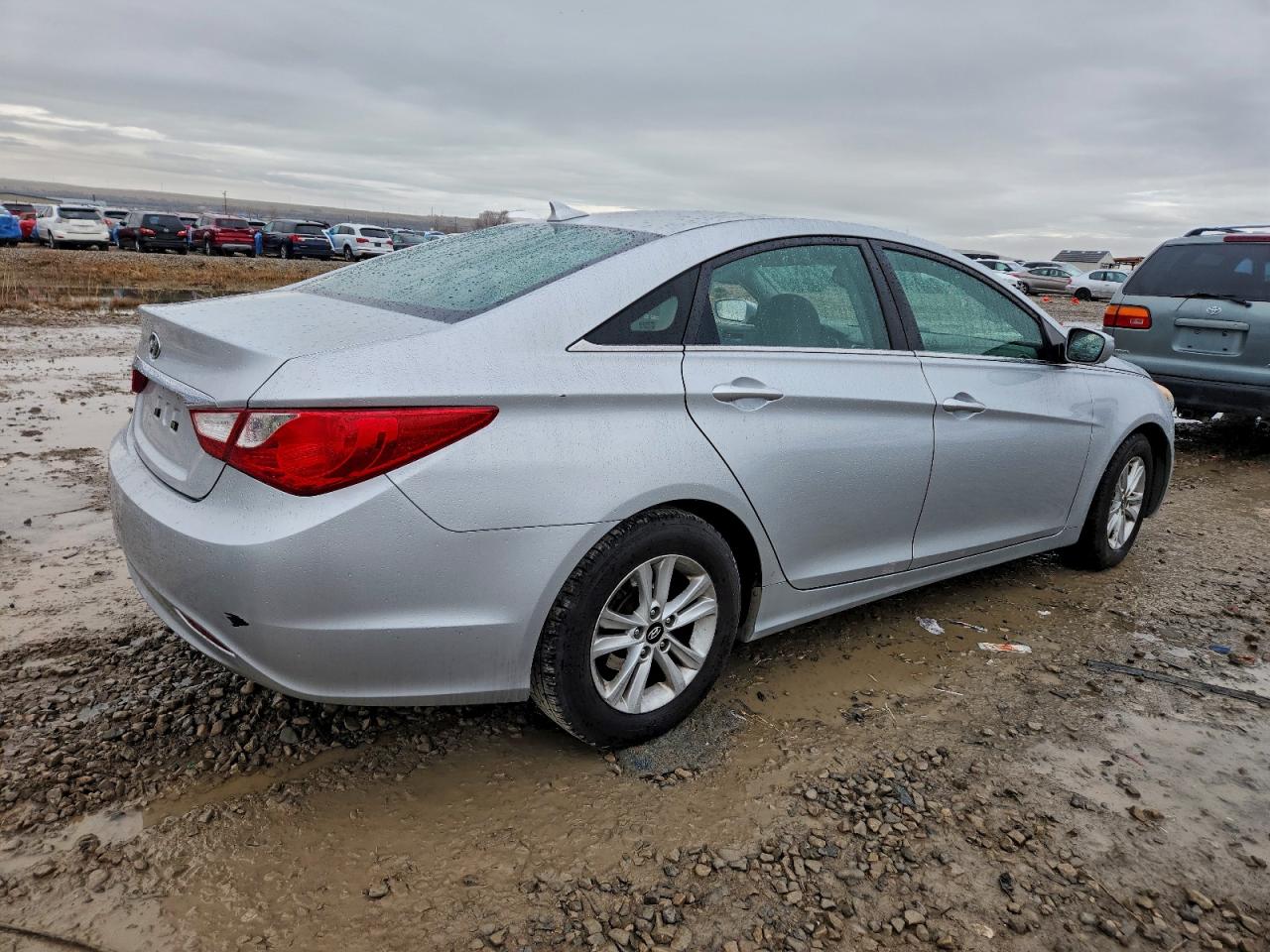 Hyundai SONATA Gls Image 10