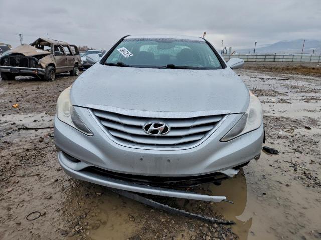 Hyundai SONATA Gls Image 3