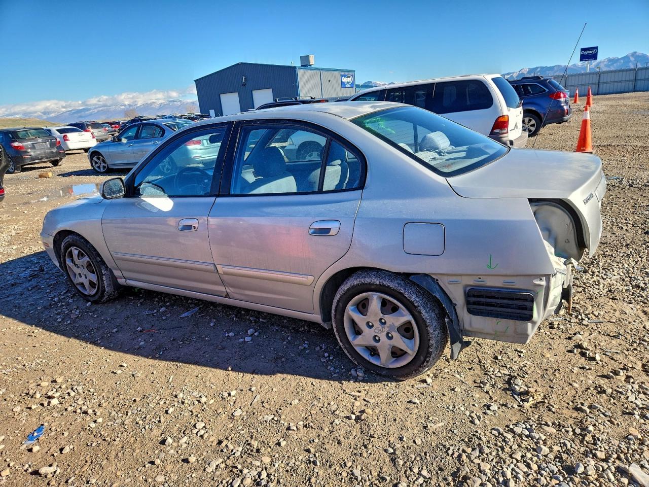 Hyundai ELANTRA Gls Image 2