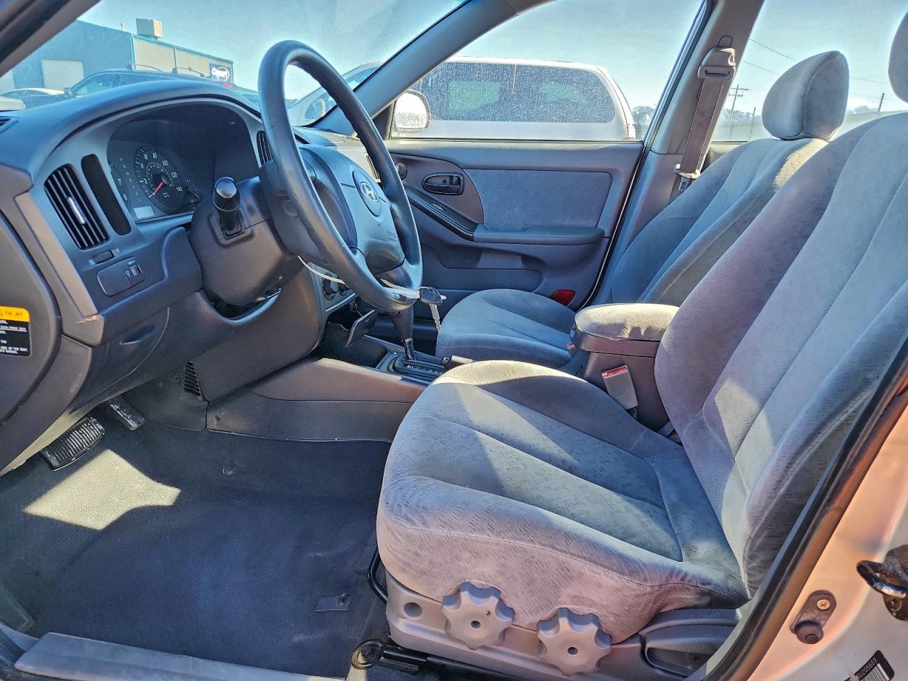 Hyundai ELANTRA Gls Image 3