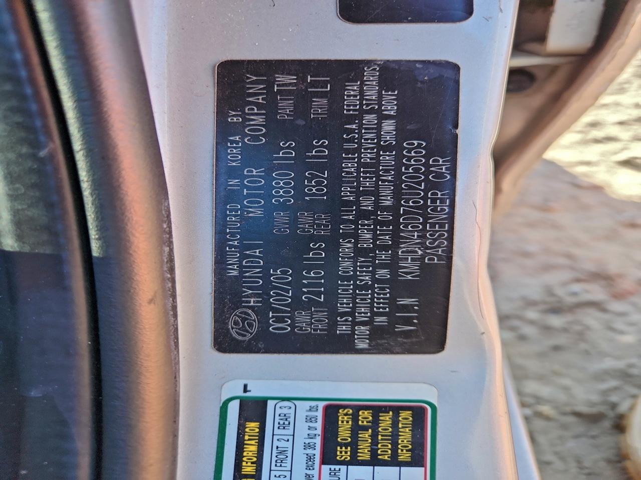 Hyundai ELANTRA Gls Image 9