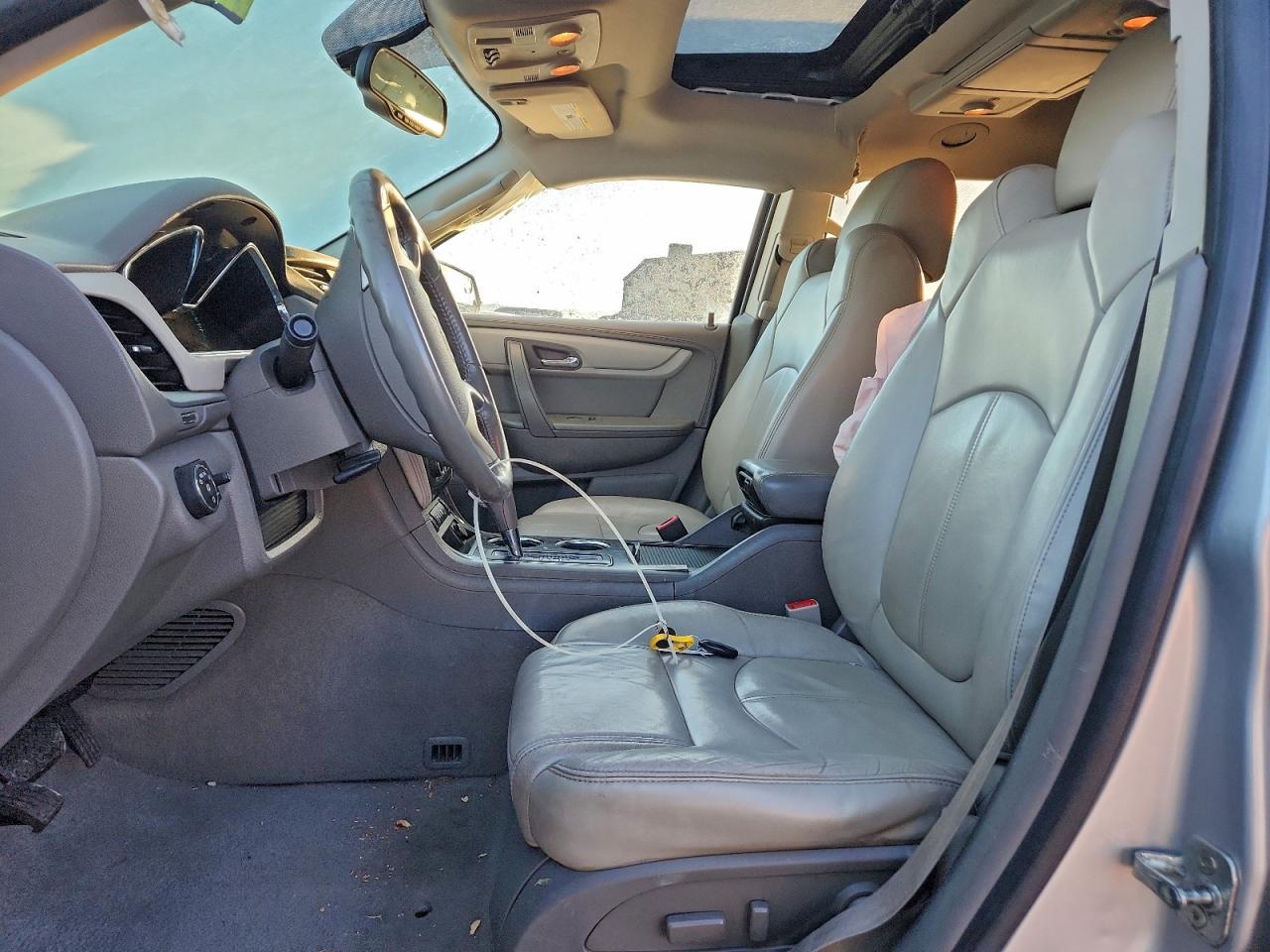 Chevrolet Traverse Lt Image 6