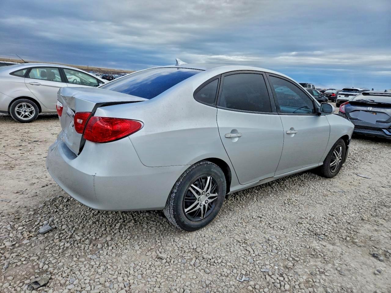 Hyundai ELANTRA Blue Image 6