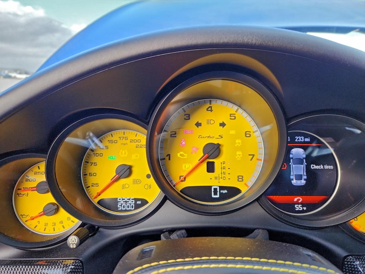 Porsche 911 Turbo Image 6