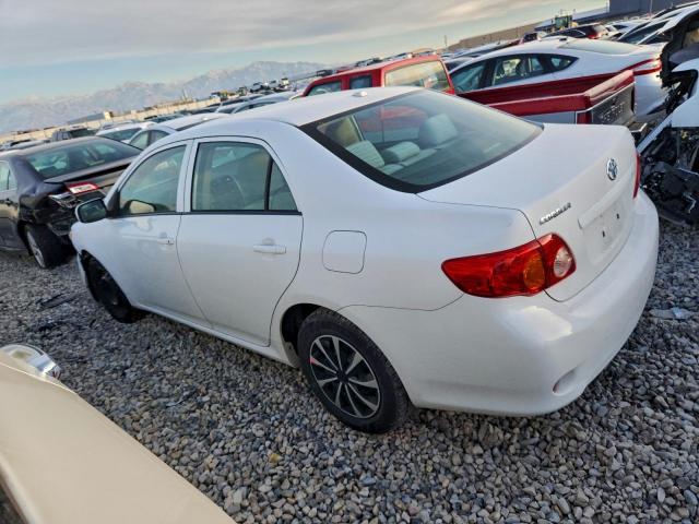 Toyota Corolla Base Image 2