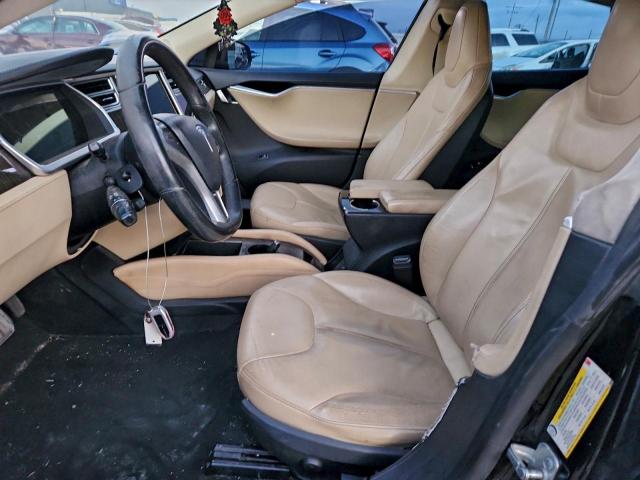 Tesla Model S Image 13