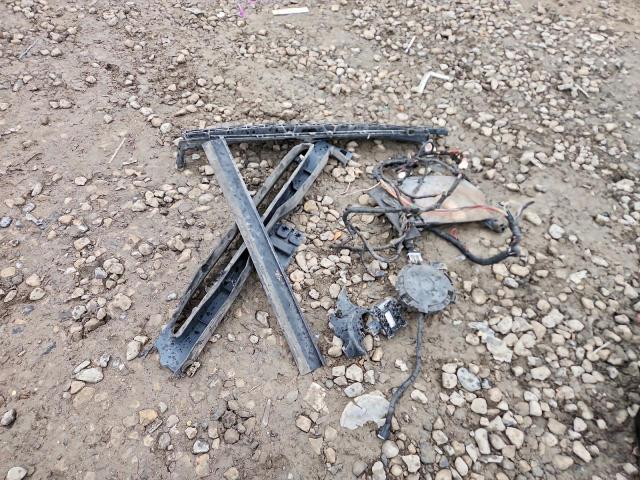 Tesla Model S Image 12