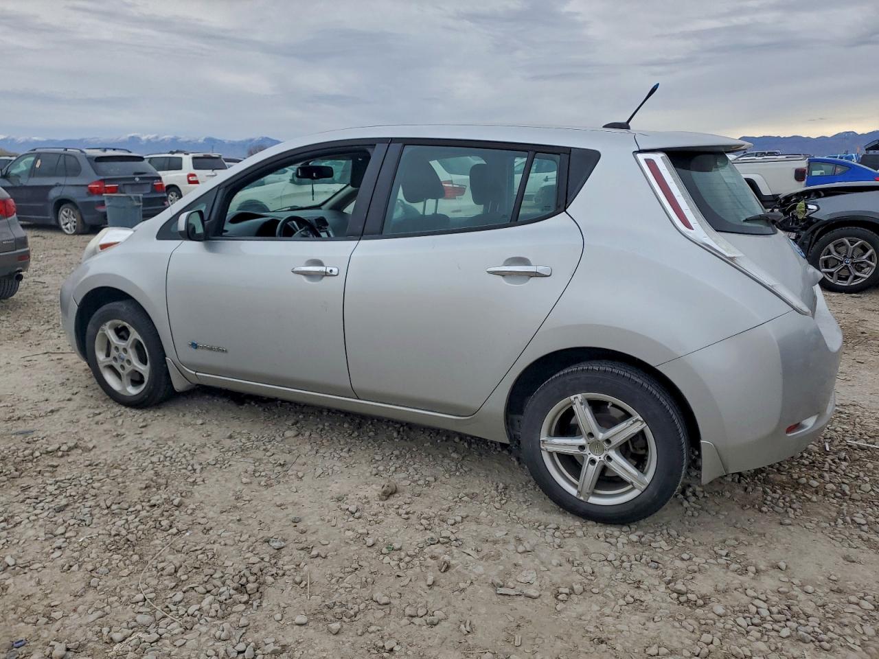 Nissan LEAF S Image 6
