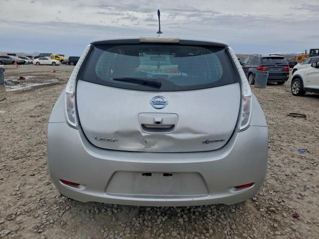 Nissan LEAF S Image 10
