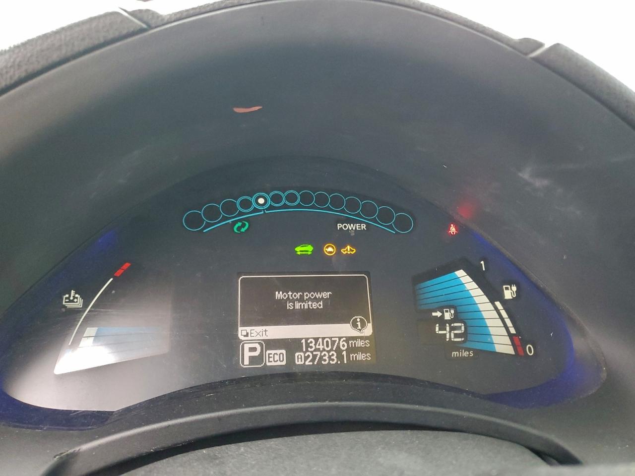 Nissan LEAF S Image 9