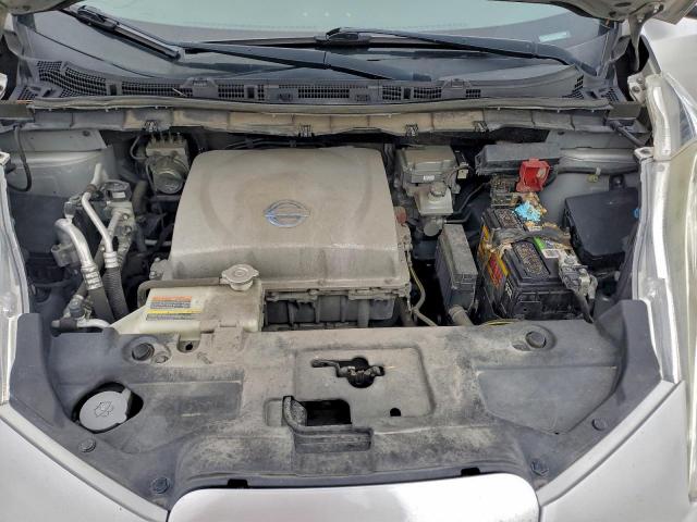 Nissan LEAF S Image 4