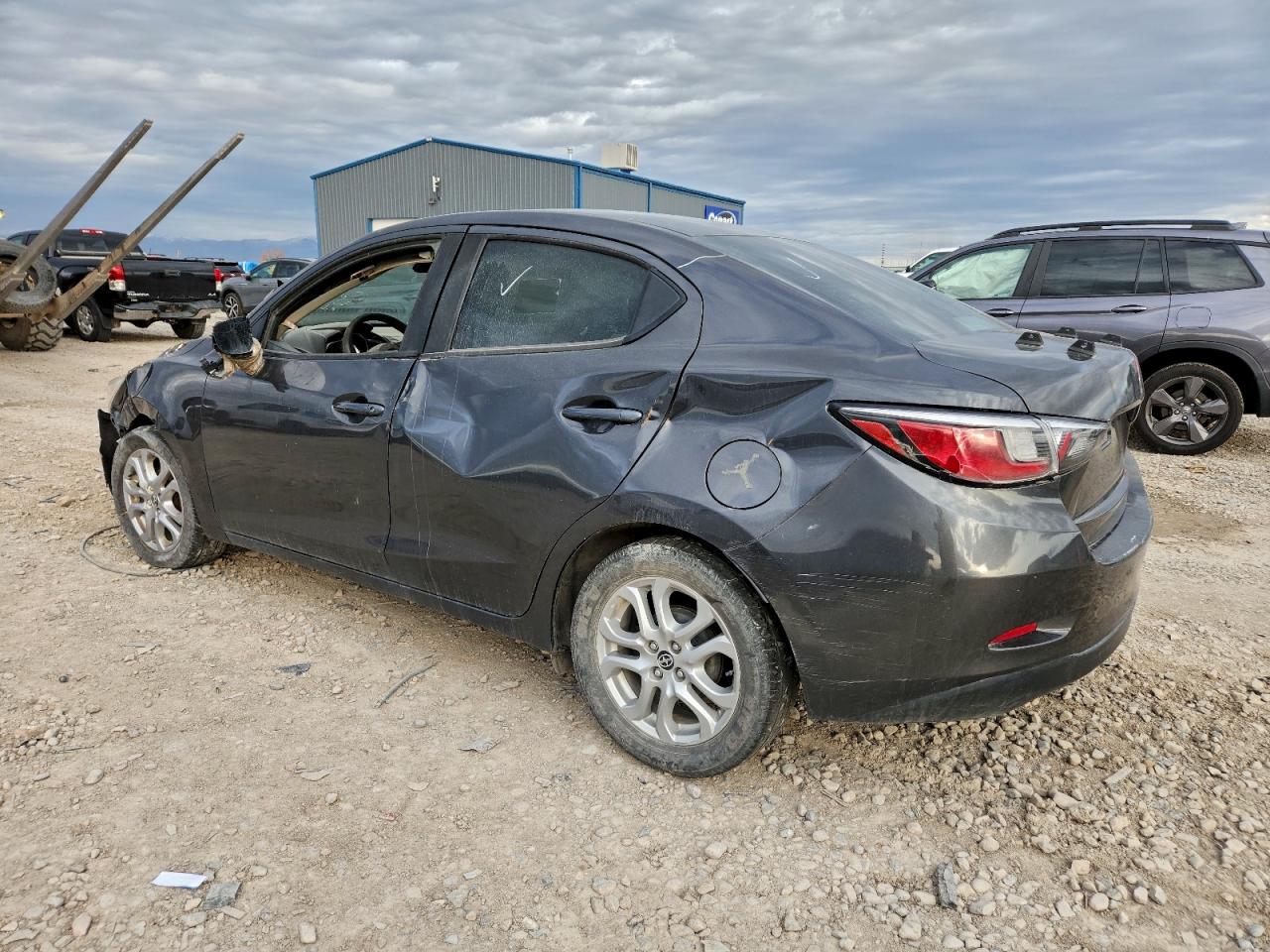 Toyota Scion Image 12