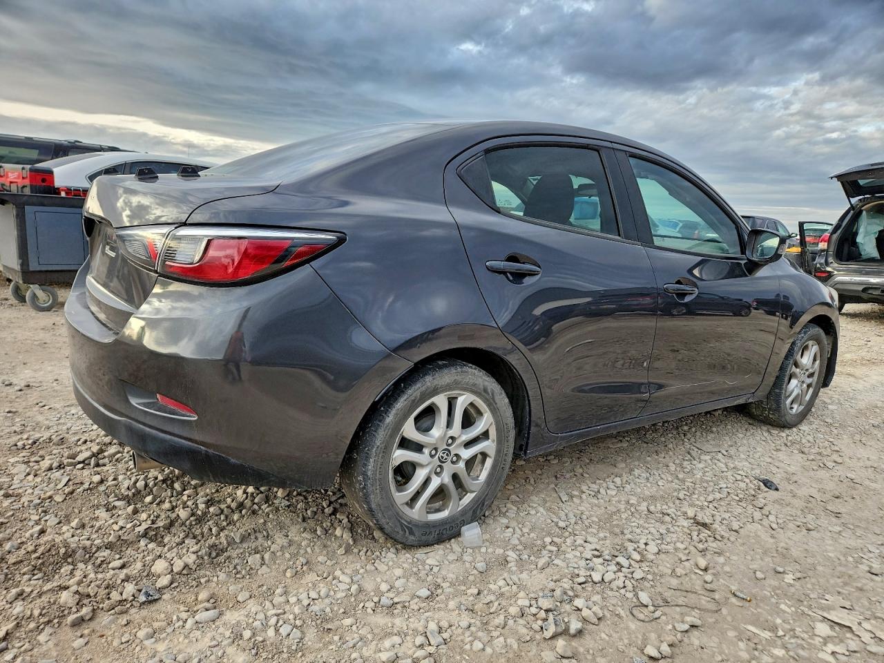 Toyota Scion Image 7