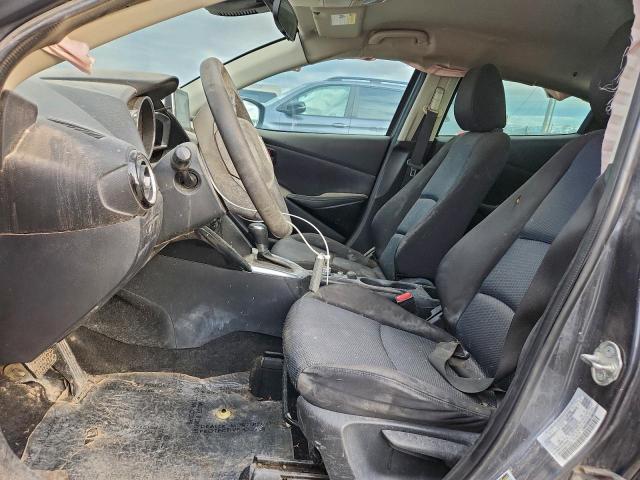 Toyota Scion Image 8