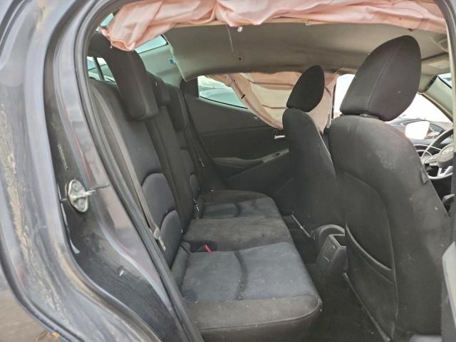 Toyota Scion Image 4