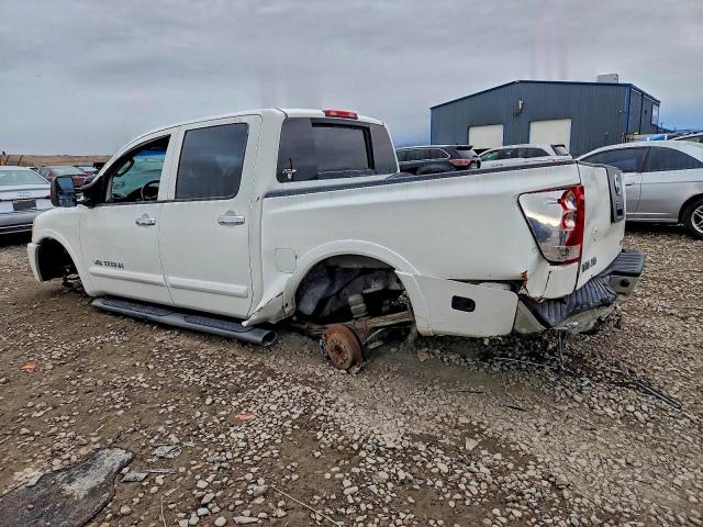 Nissan Titan Xe Image 2