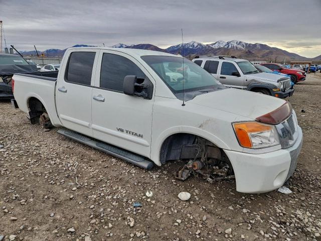 Nissan Titan Xe Image 4