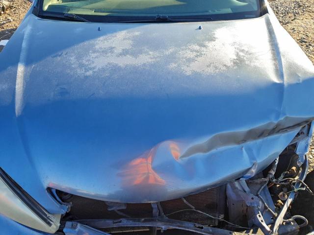 Toyota Camry Le Image 3