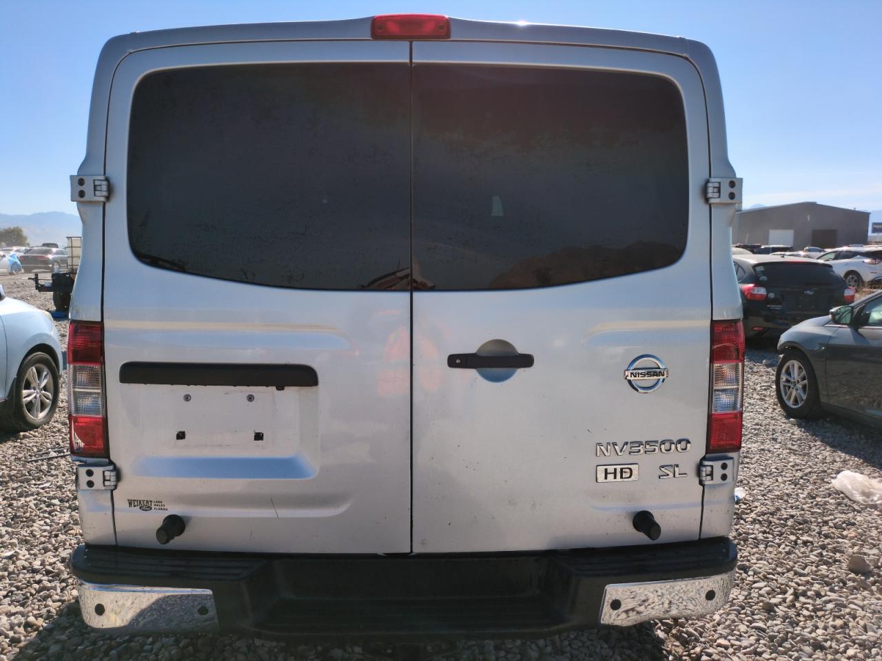 Nissan Nv 3500 S Image 6