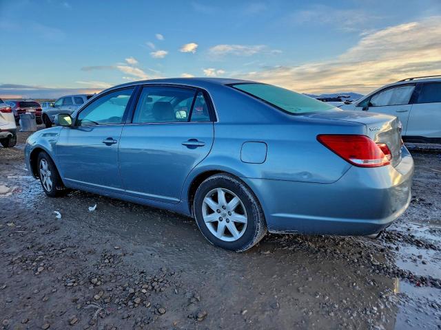 Toyota Avalon Xl Image 4