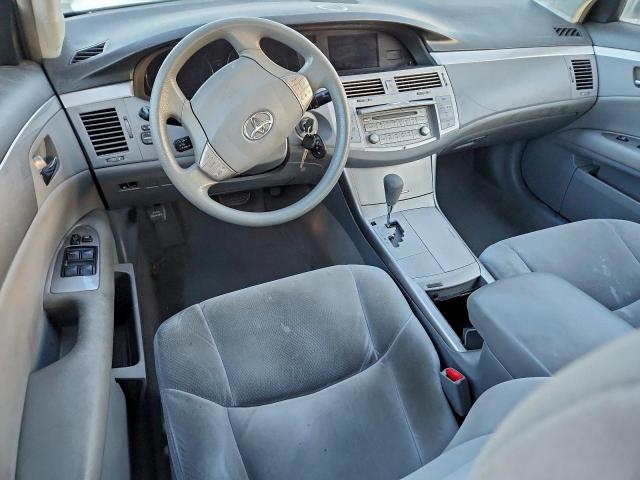 Toyota Avalon Xl Image 8