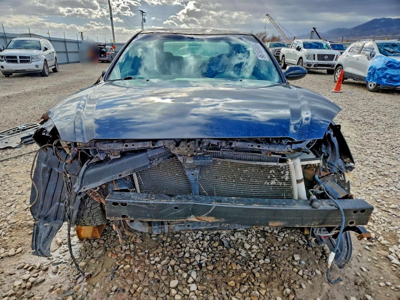 Nissan Altima Base Image 12