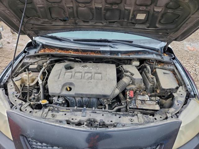 Toyota Corolla Base Image 4