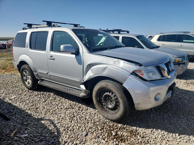 Nissan Pathfinder S Image 6